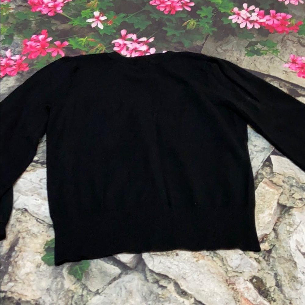 Two George Sweaters - Picture 9 of 10